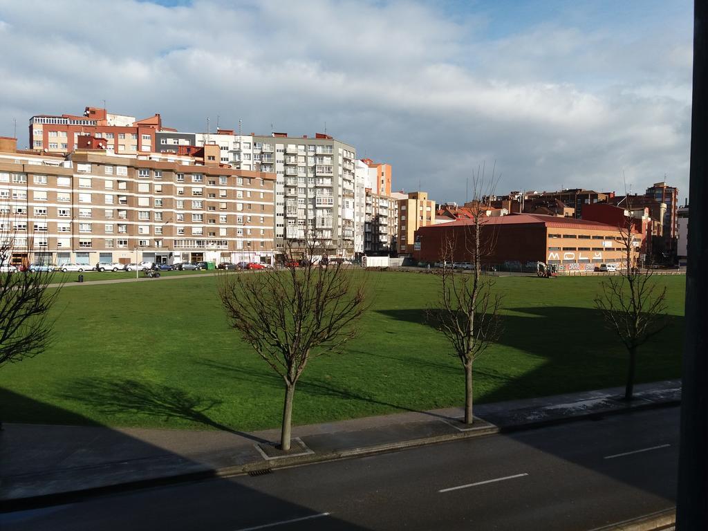 Avenida Gijon Centro Hotel Exterior photo